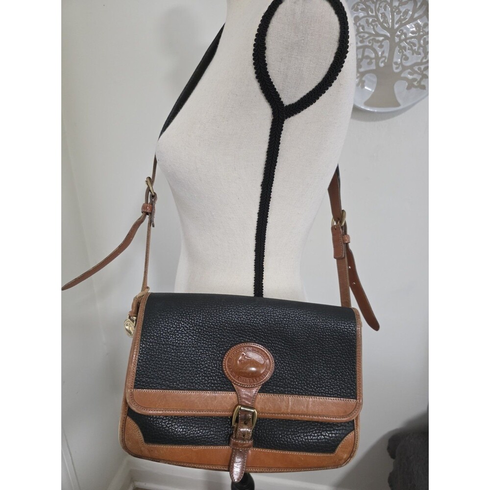 Very Vintage Dooney & Bourke All Weather Leather Crossbody ShoulderBag GuC